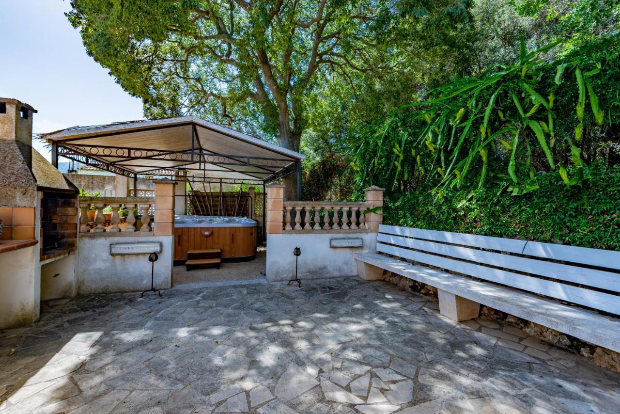 In Center Of With Pool And Jacuzzi * Pollença